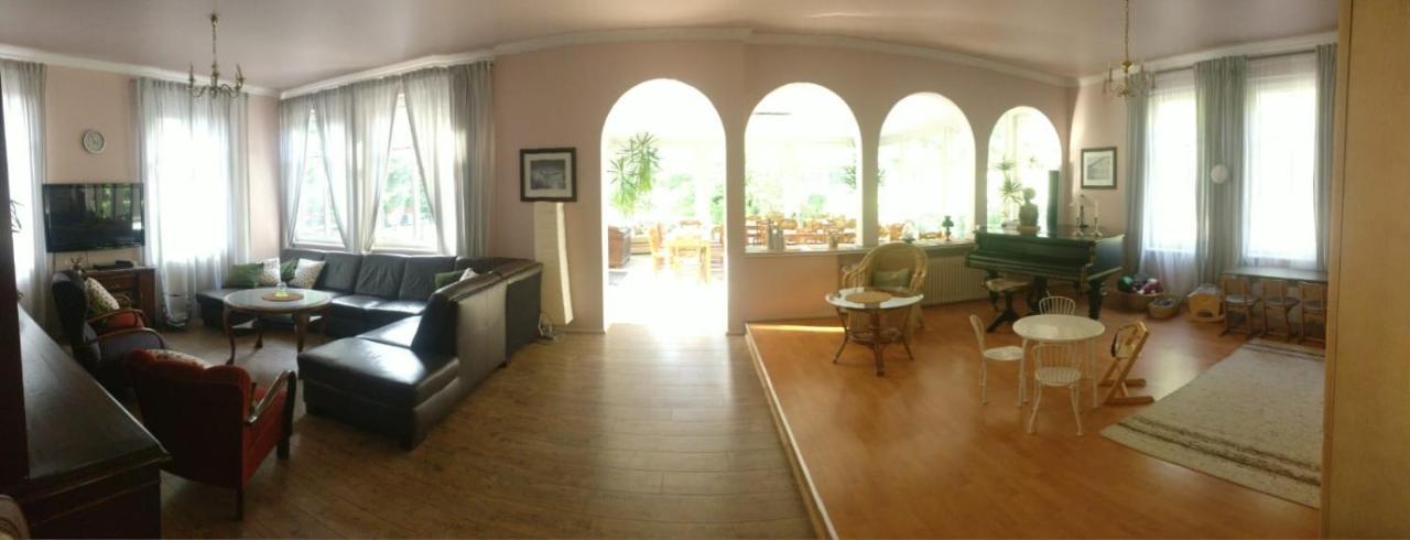Gaestehaus Harzluft / Gruppenferienhaus Санкт-Андреасберг Экстерьер фото