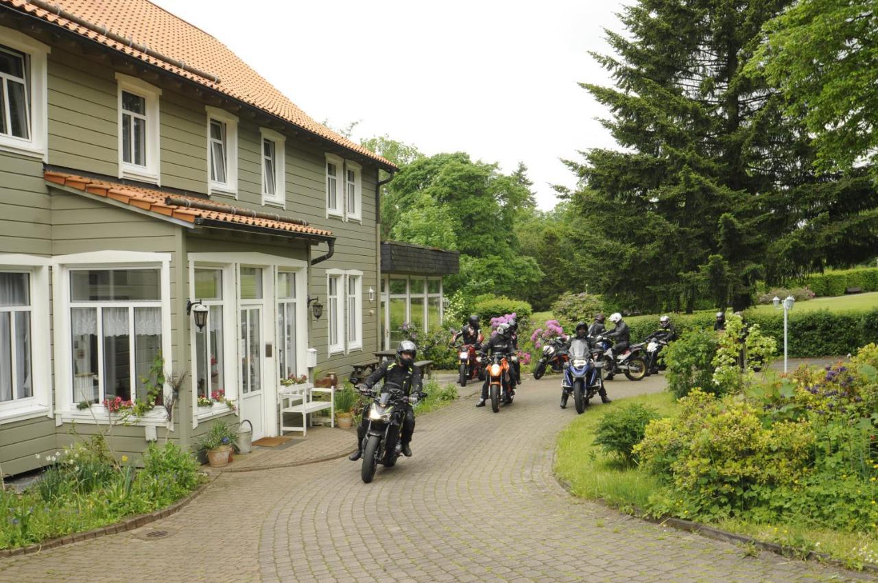 Gaestehaus Harzluft / Gruppenferienhaus Санкт-Андреасберг Экстерьер фото