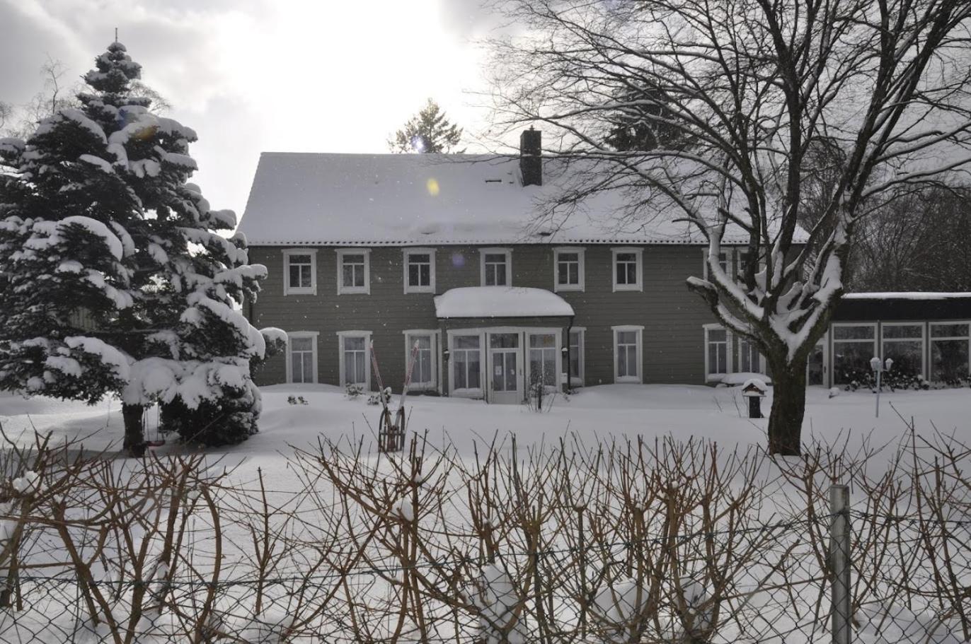 Gaestehaus Harzluft / Gruppenferienhaus Санкт-Андреасберг Экстерьер фото